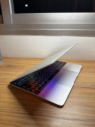 MacBook 12” 2015 8GB RAM 512GB SSD