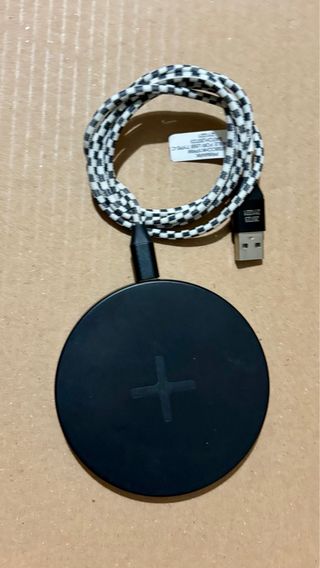 Base de Carga Ikea Negra