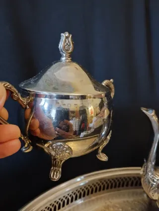 Bandeja y juego de jarras vintge