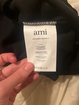 Sudadera AMI Paris Negra Corazón