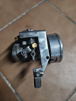 Carburador Tillotson HL 304
