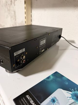 sony CDP-XE210