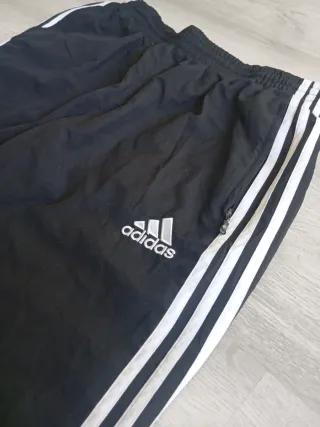 Pantalón deportivo vintage Adidas negro