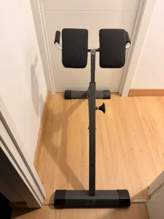 Banco de hiperextensiones y abdominales