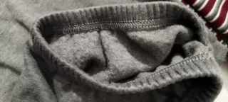 Pijama Rayas Hombre Rojo y Gris