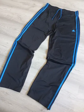 Pantalón deportivo Adidas negro y azul