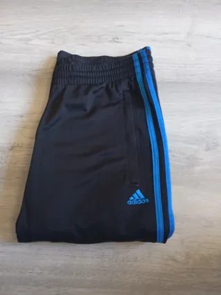 Pantalón deportivo Adidas negro y azul