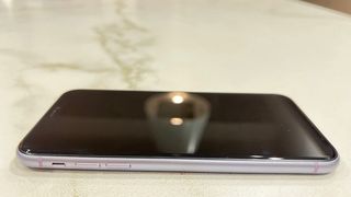 iPhone 11 64GB Viola