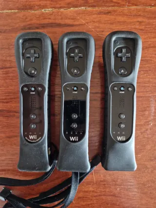 3 Mandos Wii Negros Motion Plus