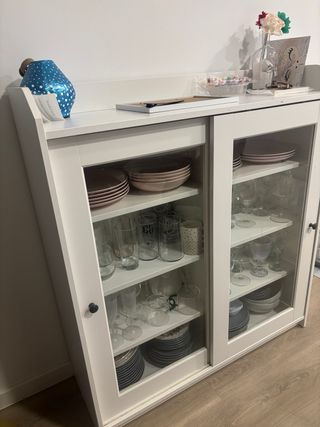 Vitrina expositora blanca