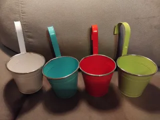 Set 4 Vasetti Decorativi in Metallo