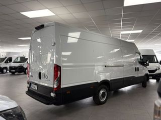 Iveco Daily 2.3 TD 35S 16 V 4100/H2 16 M3 l4 h3