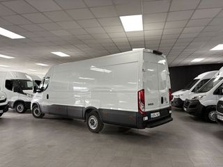 Iveco Daily 2.3 TD 35S 16 V 4100/H2 16 M3 l4 h3