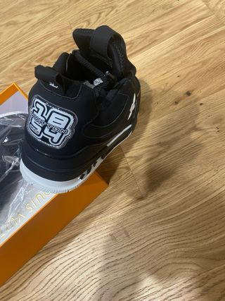 Scarpe Louis Vuitton skate Taglia 44 Nuove