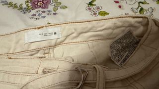 Zara Jeans Bootcut Tiro Alto Beige