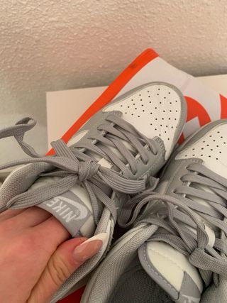 Nike Dunk Gris y Blanco ¡OFERTA!