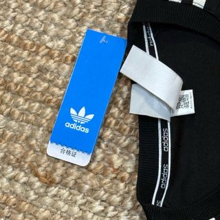 Sudadera Adidas Oasis Negra
