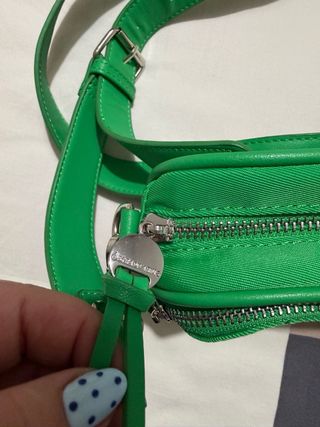 Bolso bandolera verde Stradivarius