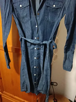 Vestido camisero vaquero con bordado