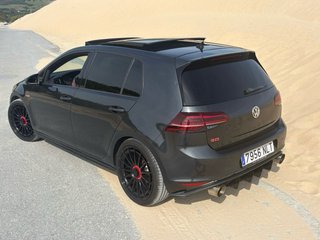 Volkswagen Golf  2015