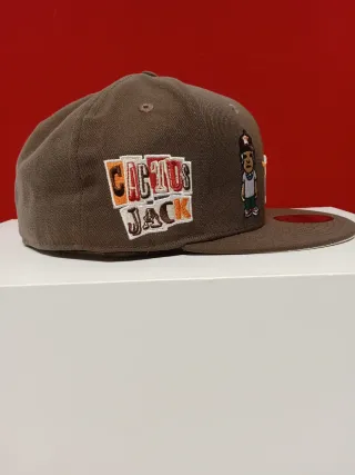 Gorra New Era 59Fifty Marrón y Naranja
