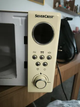 Microondas Silvercrest Vintage 700W