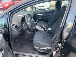 Toyota Auris 2009