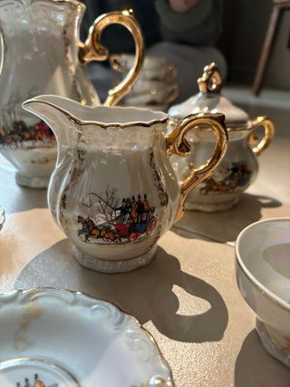 Set porcellana con carrozze