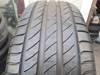215 60 R16 99H Michelin - 1 neumático km.0