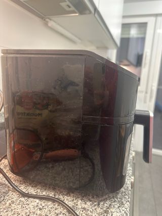 Freidora de aire negra