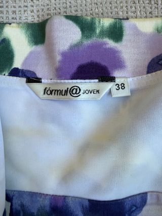 Vestido floral lila y verde