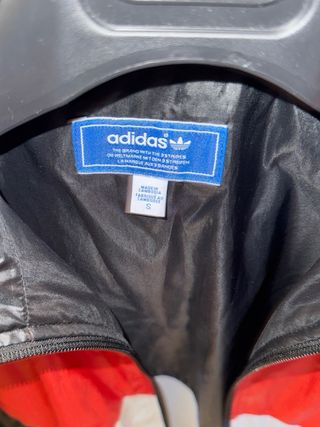 Chaqueta Adidas S Negra, Roja y Blanca Original