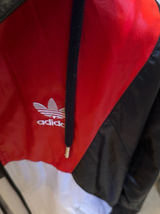 Chaqueta Adidas S Negra, Roja y Blanca Original