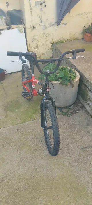 Bicicleta Monty Junior 105 Roja