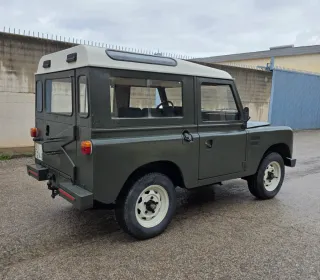 Land Rover 88 super turbo 1985