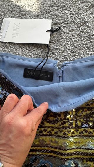 Falda lentejuelas Zara