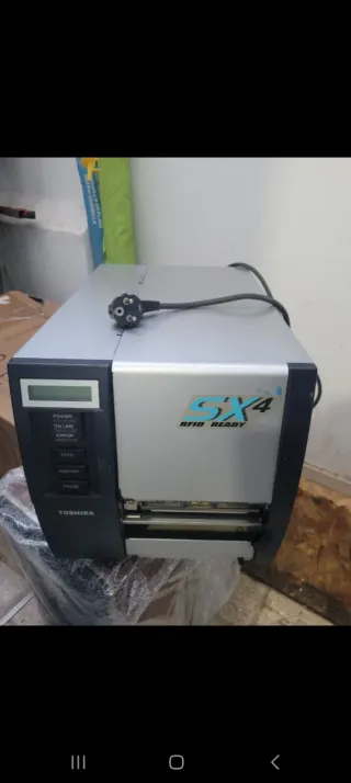 Impresora de etiquetas Toshiba B-SX4