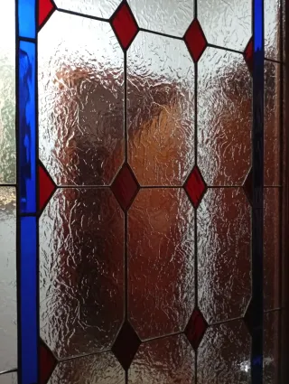 Puertas madera con vidriera