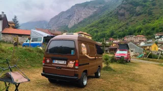 Suzuki Carry 1990 camper.