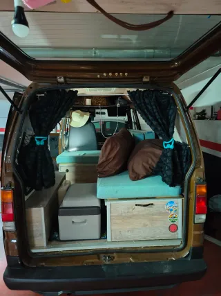 Suzuki Carry 1990 camper.