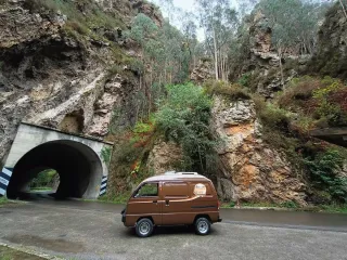 Suzuki Carry 1990 camper.