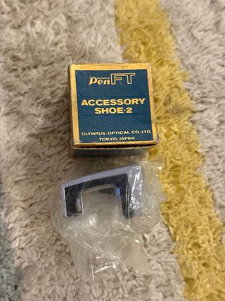 Olympus Pen FT Accesorio shoe 2