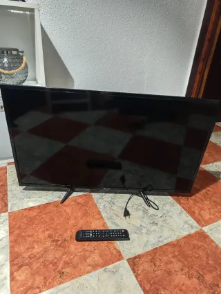 TV LED Cecotec 40 Modelo 00993