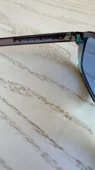 Gafas de sol Versus azules y verdes