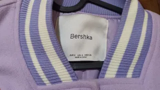 Bomber Morada Bershka