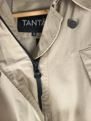 Chaqueta impermeable  Tantä Beige Talla S