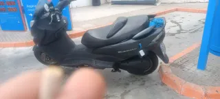 Suzuki Burgman 125 Scooter Automática