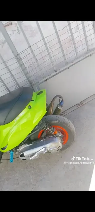 Yamaha Big Jog Scooter Verde
