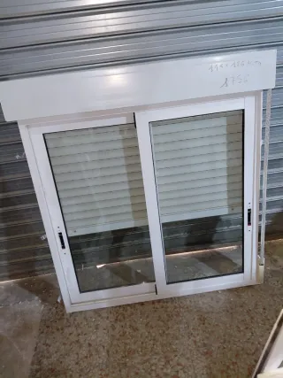 Ventana Climalit con Mosquitera 118x126 alto