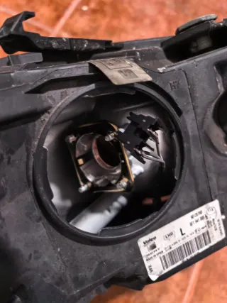 Faro SEAT ARONA DIESEL